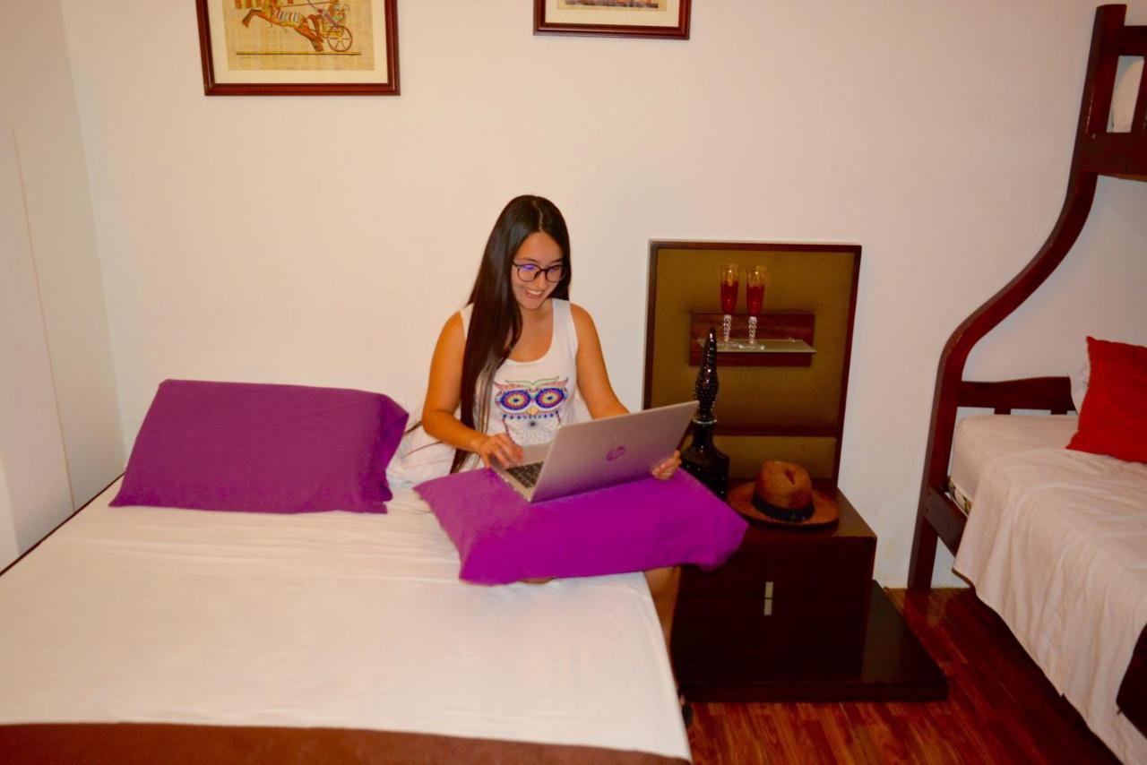Hostal Villa 97 جواياكيل المظهر الخارجي الصورة