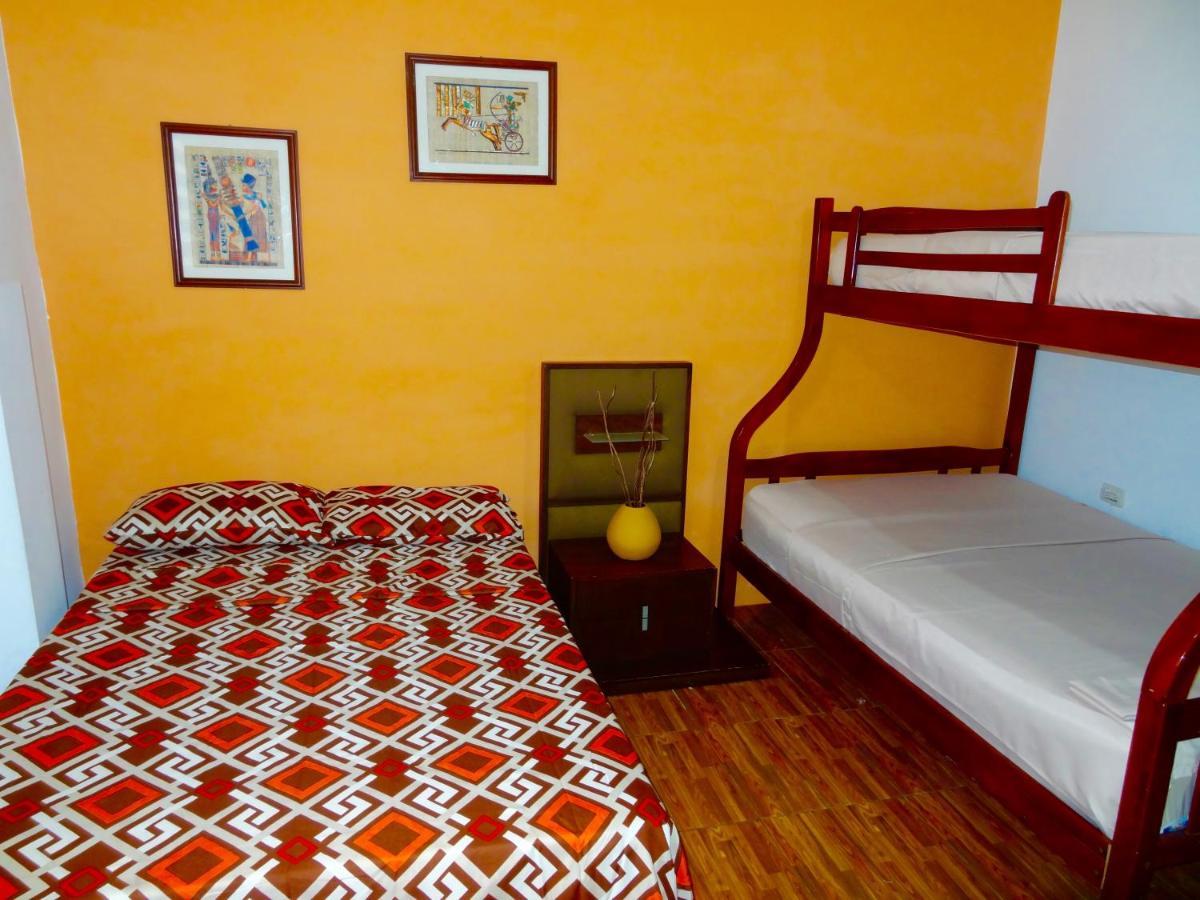 Hostal Villa 97 جواياكيل المظهر الخارجي الصورة