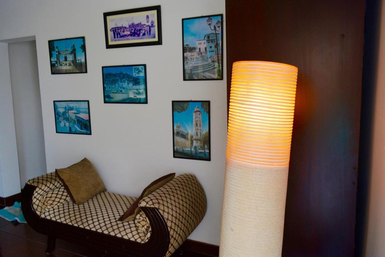 Hostal Villa 97 جواياكيل المظهر الخارجي الصورة