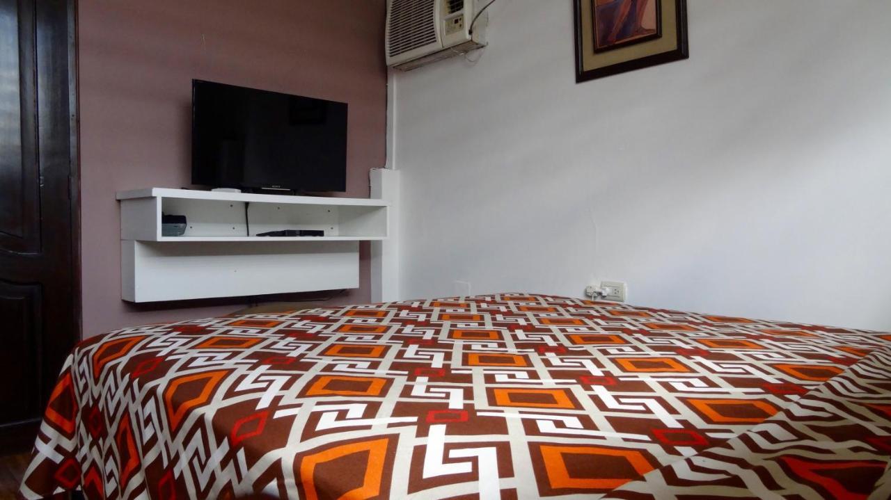 Hostal Villa 97 جواياكيل المظهر الخارجي الصورة